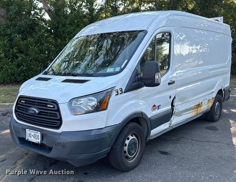 2018 Ford Transit 350 van - EV4120