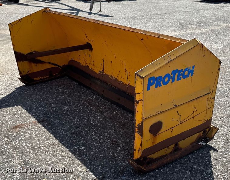 ProTech skid steer snow pusher - EV4334