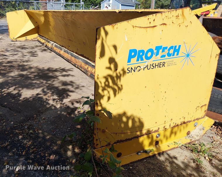 Protech wheel loader snow pusher - EV4338