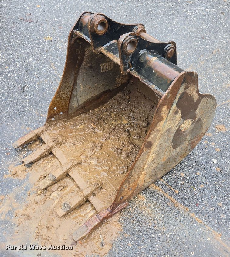 Caterpillar excavator bucket - EV4353