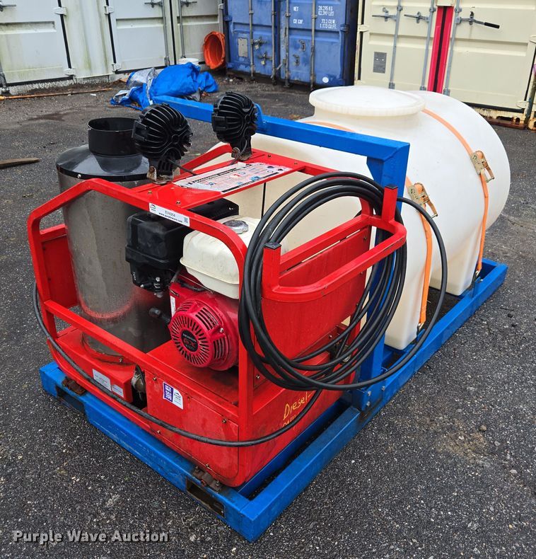 Canada West Supply hot pressure washer - EV4354