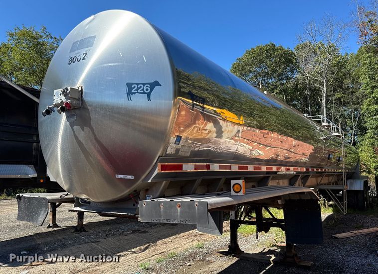 1986 Walker stainless TBTC-8002 vacuum trailer - EV5069