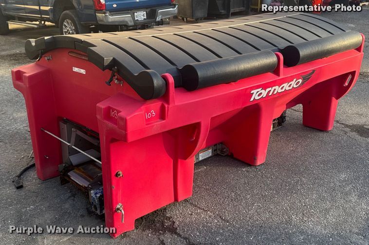 (2) Western Tornado spreader - EV5081