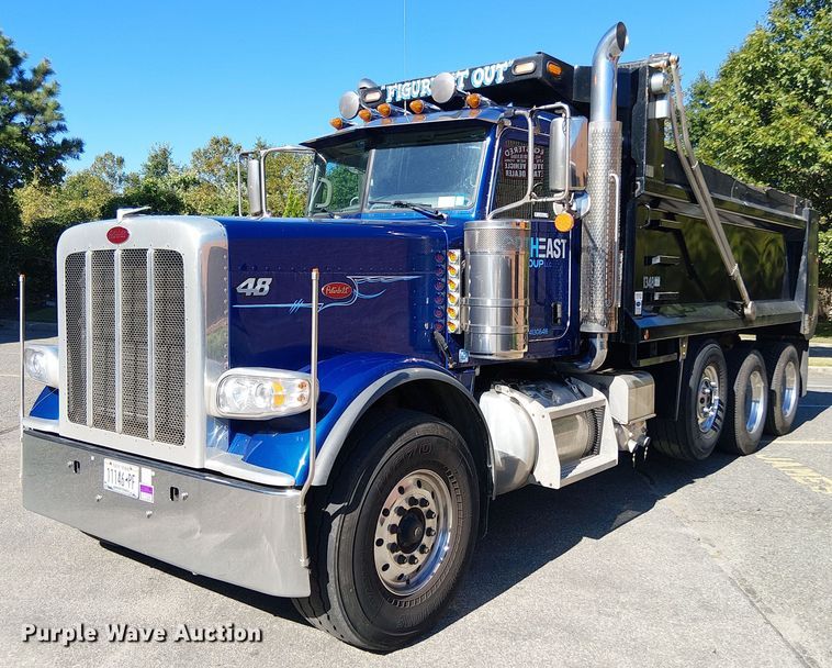 2021 Peterbilt 389 dump truck - EV5117