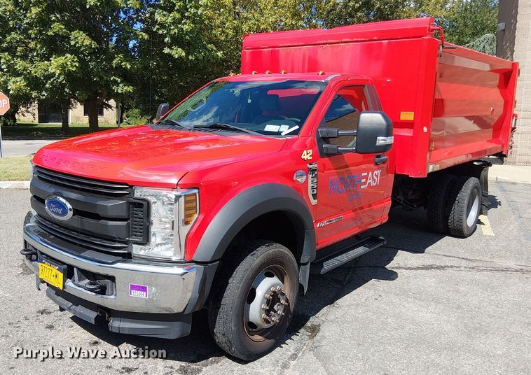 2018 Ford F550 dump truck - EV5126