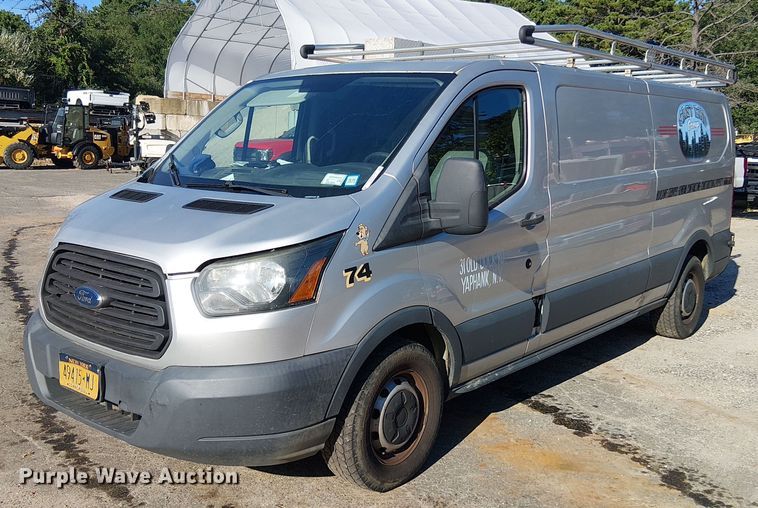 2015 Ford Transit 250 van - EV5146