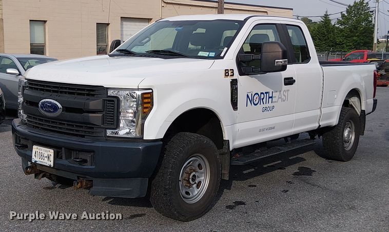 2018 Ford F250 Super Duty SuperCab pickup truck - EV5240