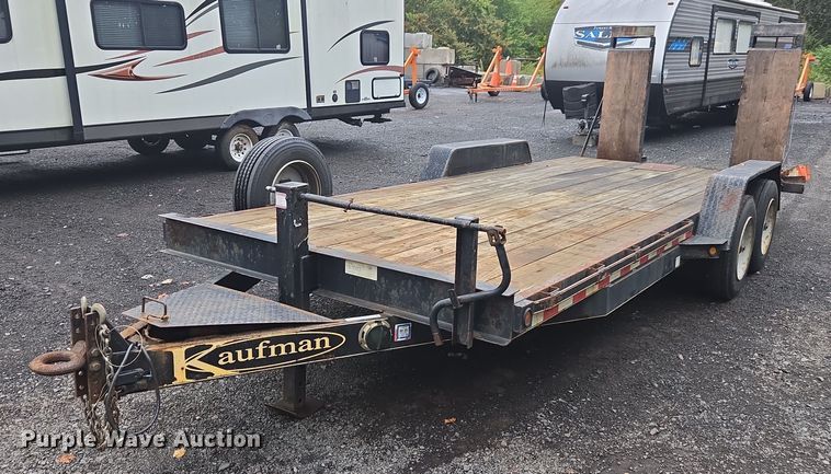 2020 Kaufman equipment trailer - EV5329