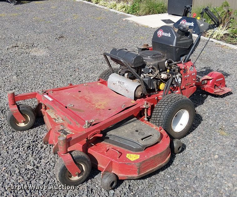 EXmark ZTR lawn mower - EV5349