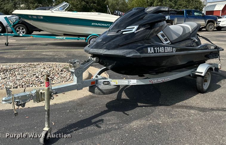 Yamaha Waverunner personal watercraft - DP8858