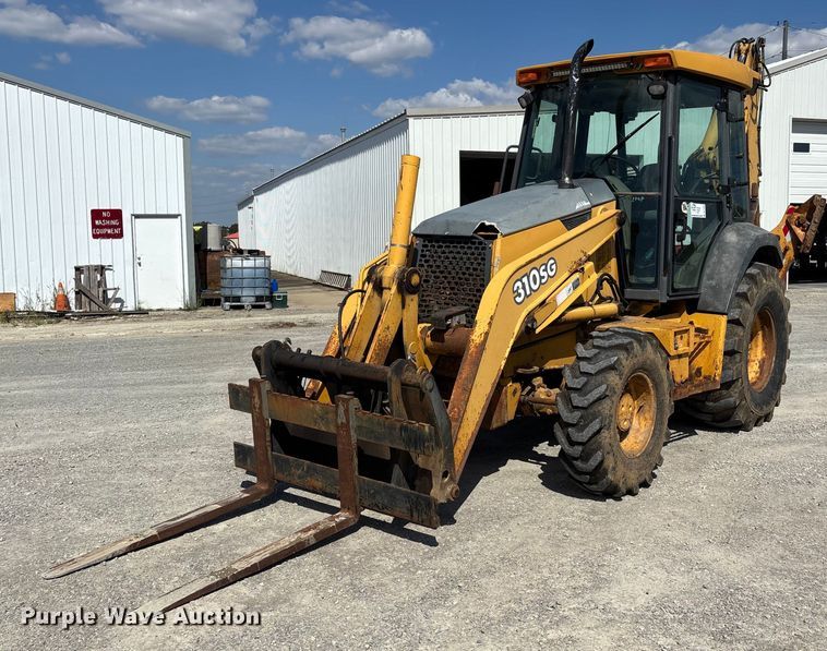 2004 John Deere 310SG backhoe - DU1364