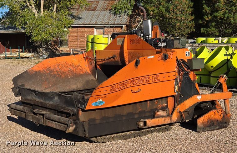 Gilcrest-Propaver 813RT paver - DY1255