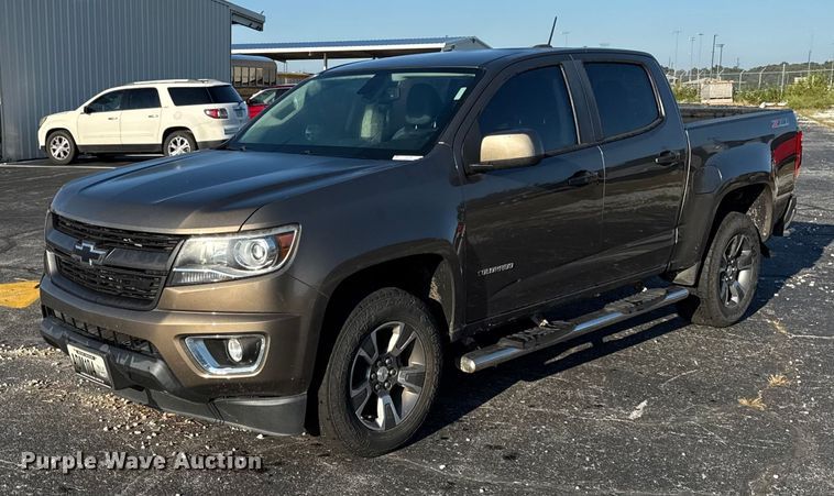 2016 Chevrolet Colorado Crew Cab pickup truck - DY8198