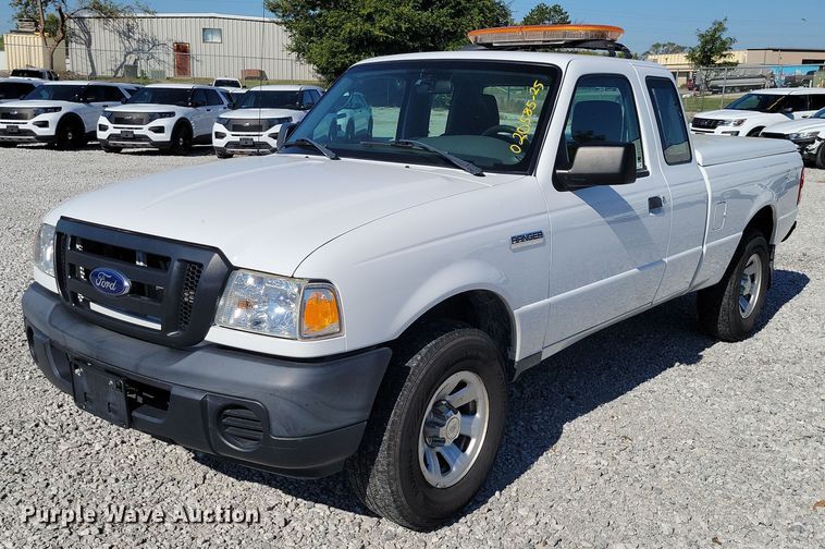 2011 Ford Ranger SuperCab pickup truck - DZ6694