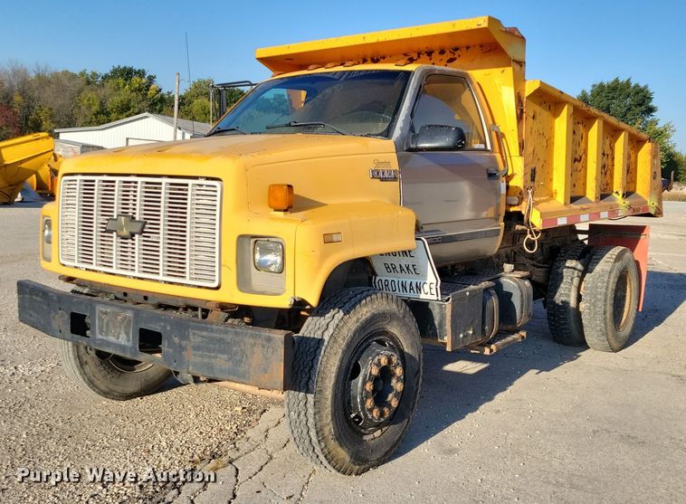 Chevrolet 5500 Construction Dump Truck For Sale | Purple Wave Auction