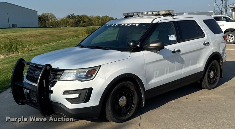 2017 Ford Explorer  - EA1947