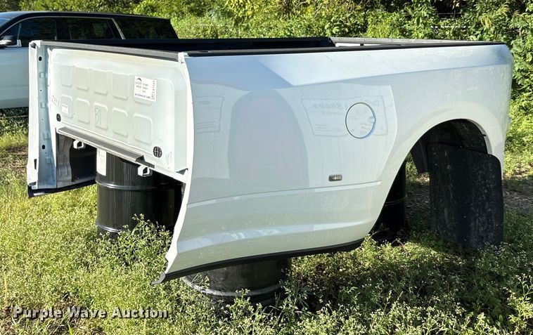 Pickup truck bed - EA7544