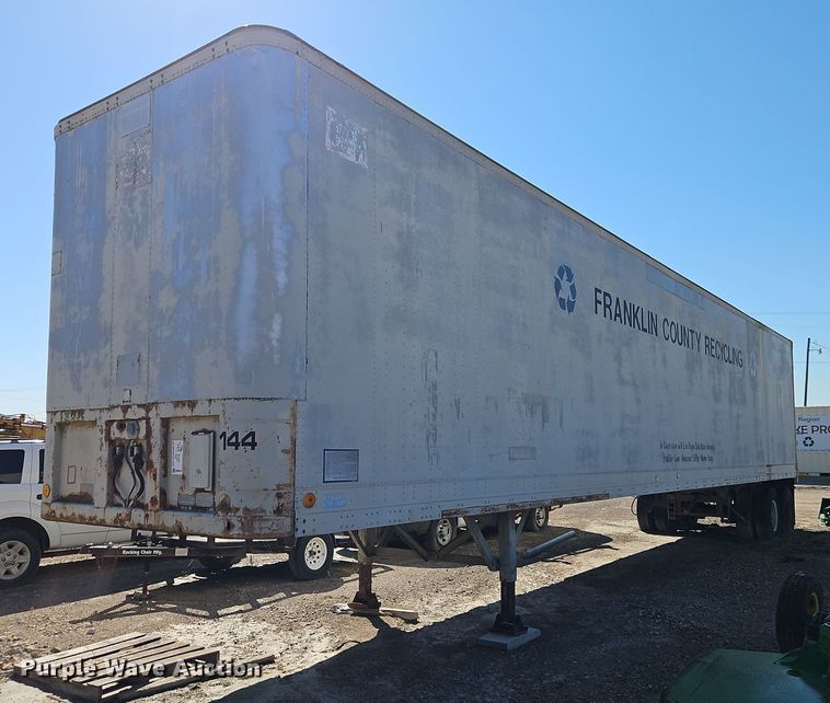 1974 Fruehauf FBZ9-F2-40 dry van trailer - EB8349