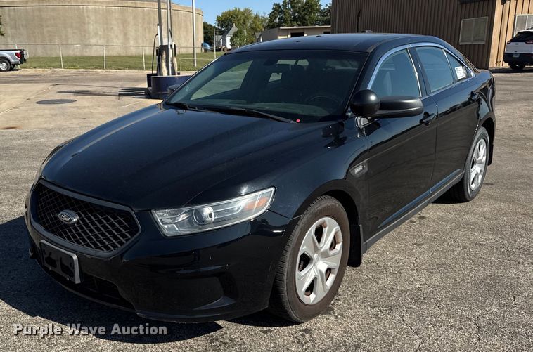2016 Ford Taurus Police Interceptor  - EF2172