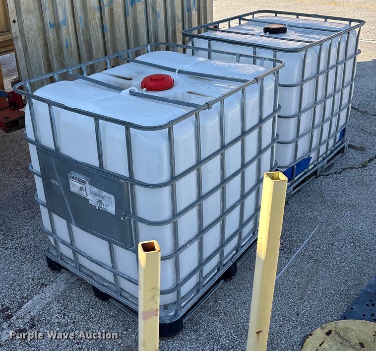 (2) 275 gallon totes - EG8659