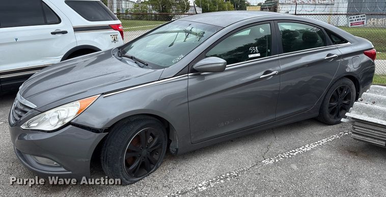 2013 Hyundai Sonata  - EG8739