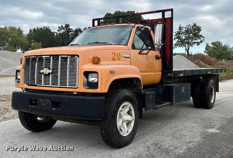 1993 Chevrolet Kodiak C5500  flatbed truck - EN5621