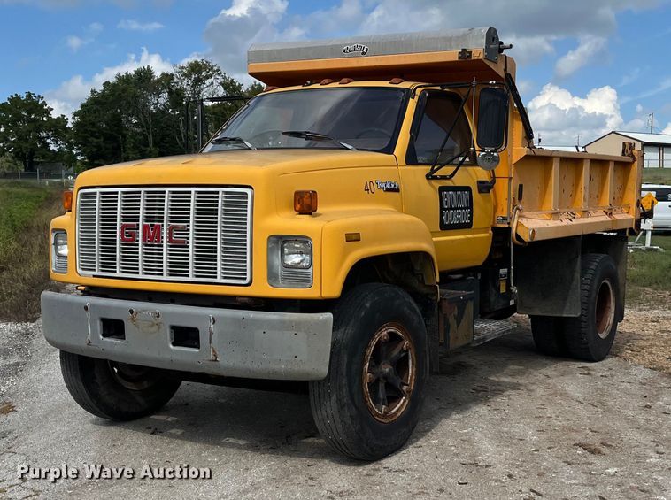 1991 GMC TopKick dump truck - EN5630