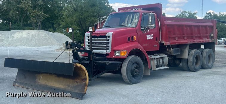 2007 Sterling L7500 dump truck - ET3456