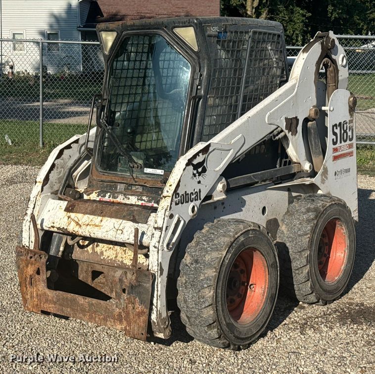 2005 Bobcat S185 skid steer loader - EV1879