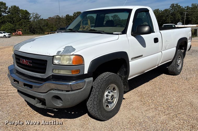2007 GMC Sierra 2500HD pickup truck - EV3039