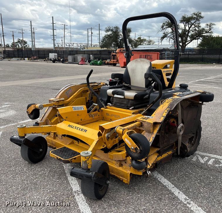Hustler Super 104 ZTR lawn mower - EV3071