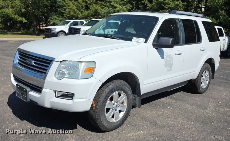 2009 Ford Explorer XLT SUV - FI0504