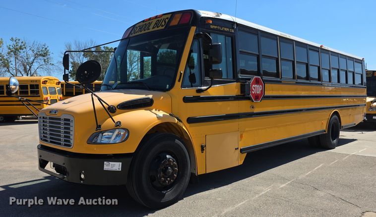 2009 Freightliner  Thomas Built school bus - FI0521