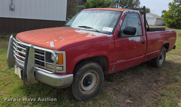1991 Chevrolet Cheyenne C2500 pickup truck - FI0537