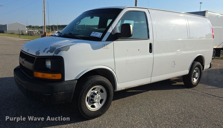 2008 Chevrolet Express 2500 van - FI0546