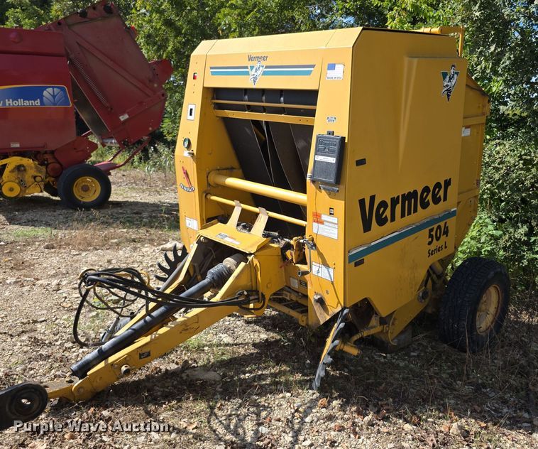 1998 Vermeer 504L series round baler - DZ6392