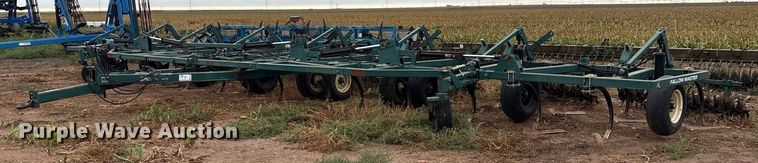 Orthman Fallowmaster field cultivator - EF6058