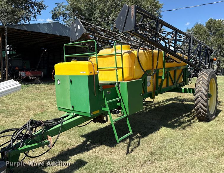 Redball 680 sprayer - EP0682