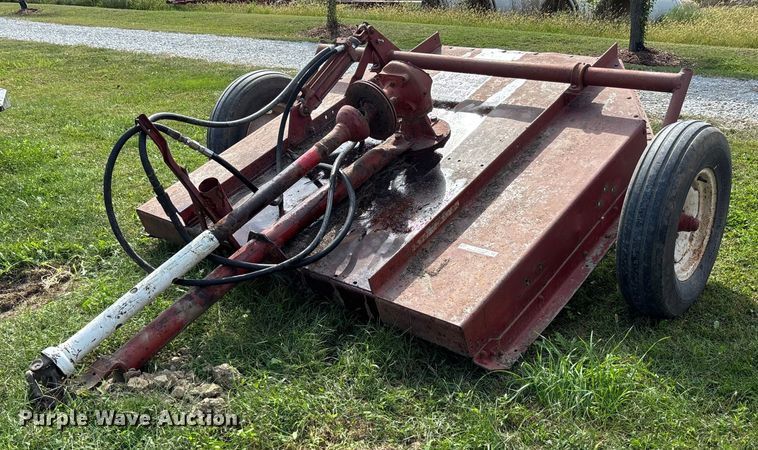 International Harvester rotary mower - ET4605