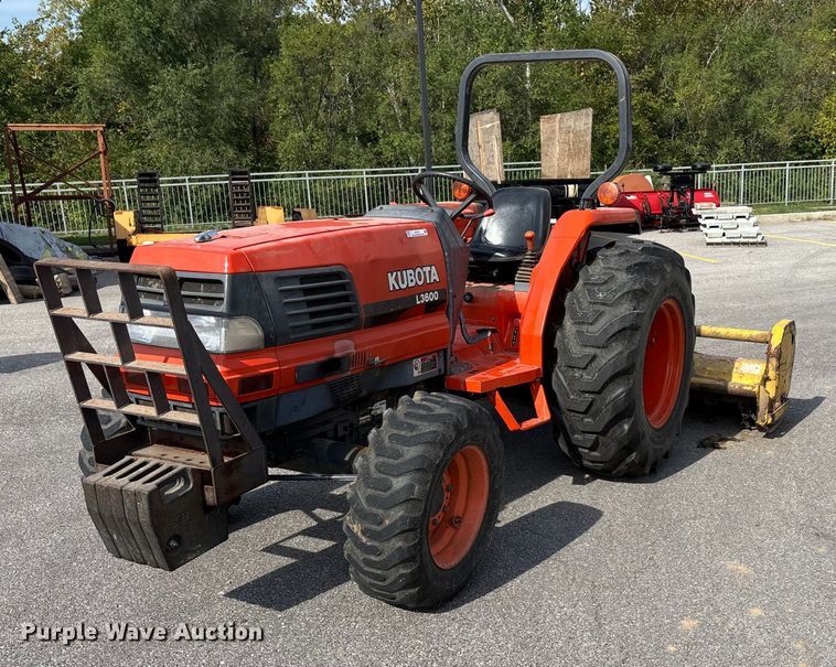 1994 Kubota L3600 MFWD tractor - ET4713