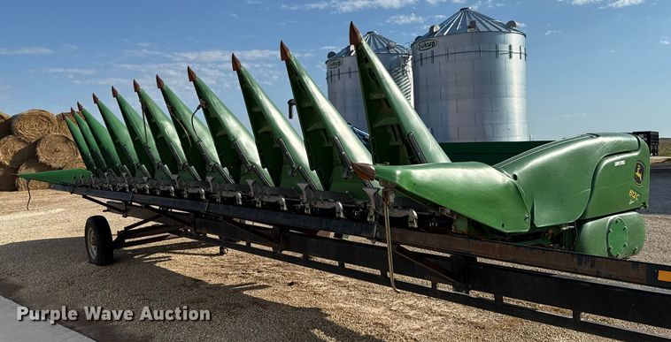 2017 John Deere 612C corn head - EU5018