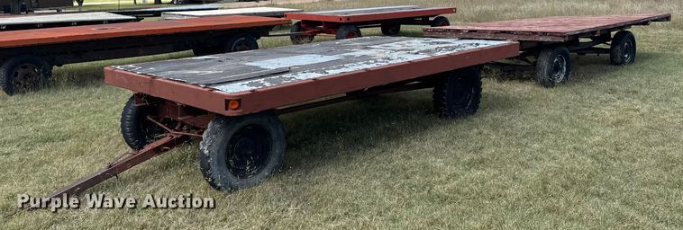 (2) hay wagons - EU6028