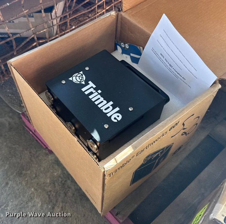 Trimble Earthworks GO grade control system - EU6049