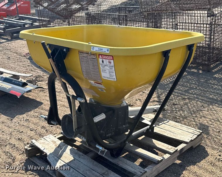 Land Pride PFS5060 spreader - EU6065