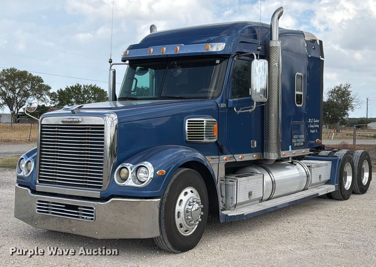 2014 Freightliner Coronado glider kit semi truck - ED5927