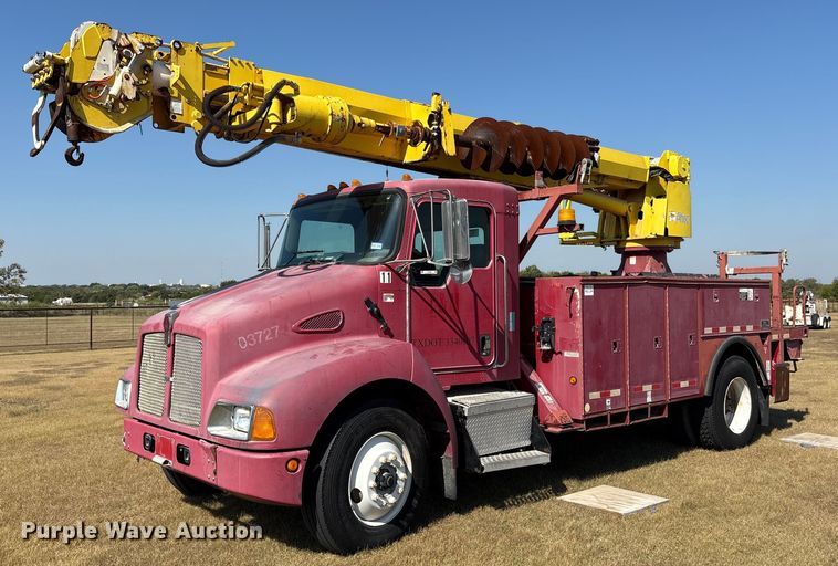 2005 Kenworth T300 digger derrick truck - ET7098