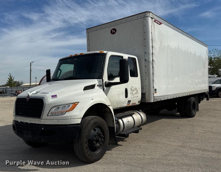 2023 International MV607 box truck - YA1171