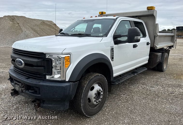 2017 Ford F550 XL Crew Cab dump truck - DO2384