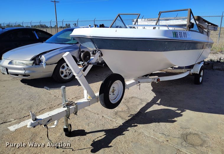 1977 Glastex Co Sea Star boat - DP5040