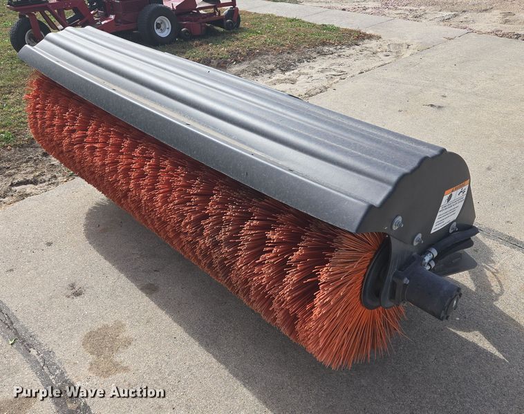 2019 Bobcat 84 Angle Broom skid steer broom - DY1382